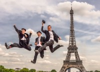 Démonstration de trampoline au Trocadéro, mai 2015 © Laurence Masson (2)